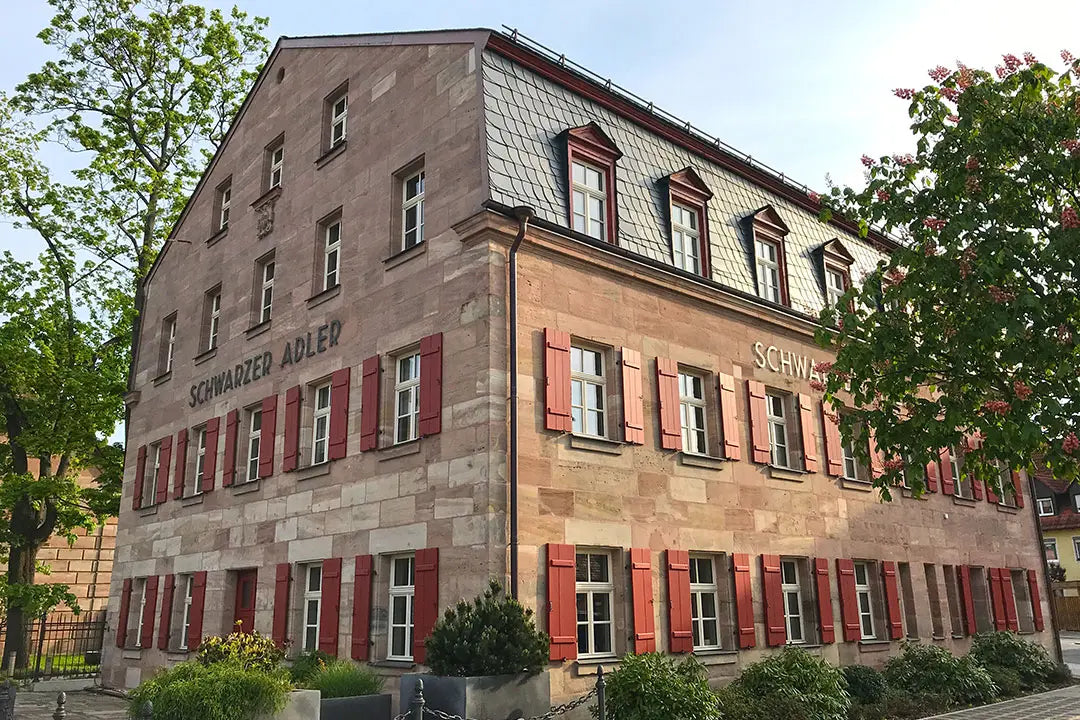 Das historische Bürogebäude Schwarzer Adler in Nürnberg-Eibach